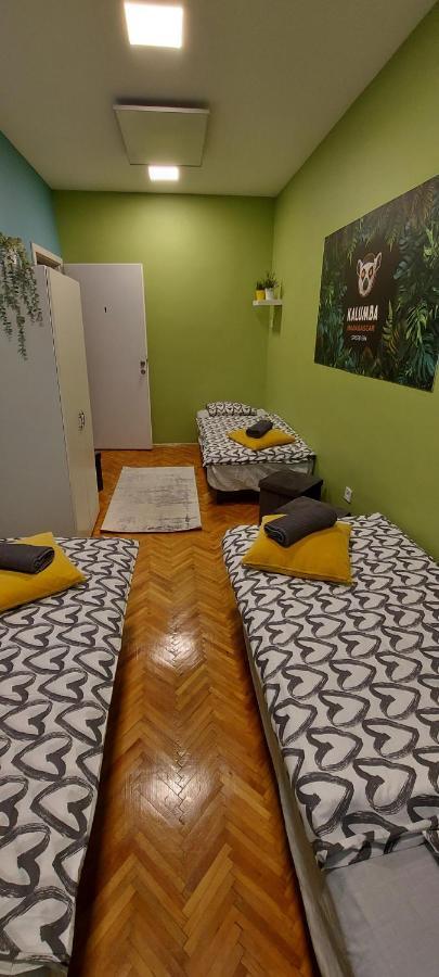 K21 Party Apartment Hotel With Inhouse Ruin Pub 부다페스트 외부 사진