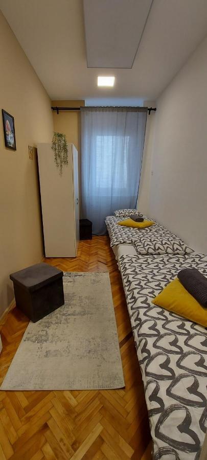 K21 Party Apartment Hotel With Inhouse Ruin Pub 부다페스트 외부 사진